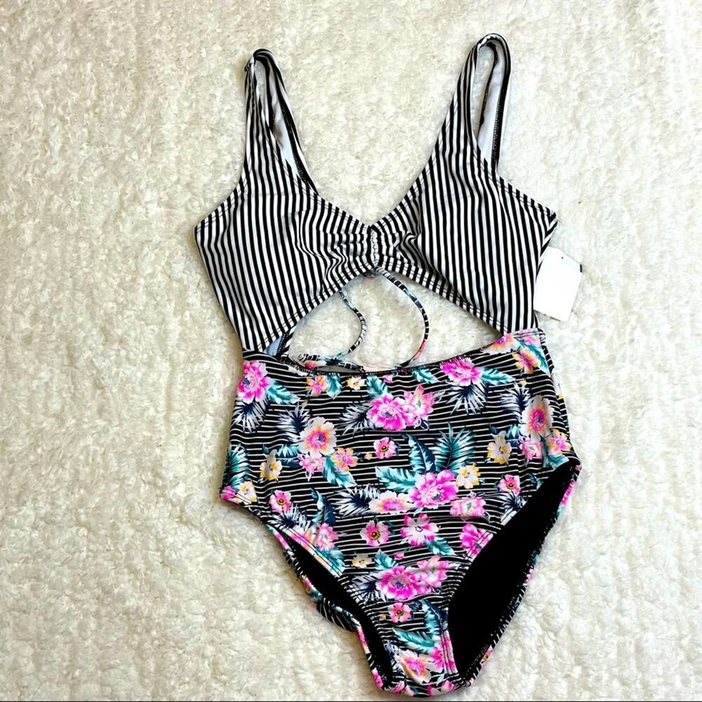 Arizona Jean Co One Piece Bikini Swimsuit floral and striped size M